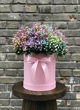 Цветочная композиция из Гипсофила и Розы в шляпной коробке в Павловскую слободу