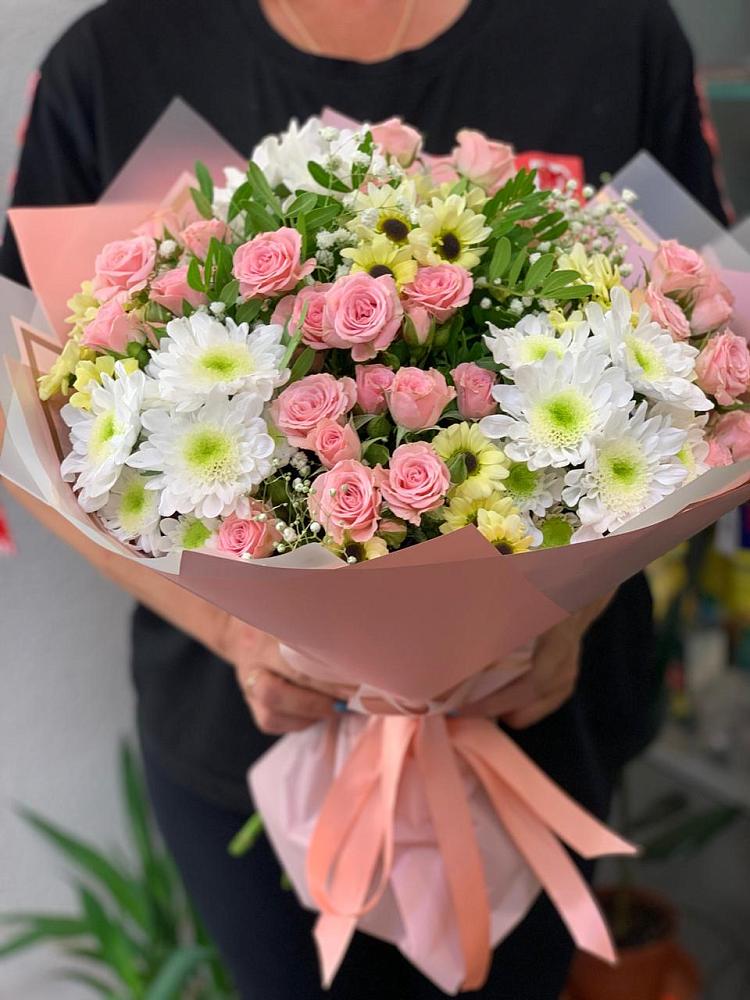 Букет цветов из: Розы и Хризантемы в Павловскую слободу