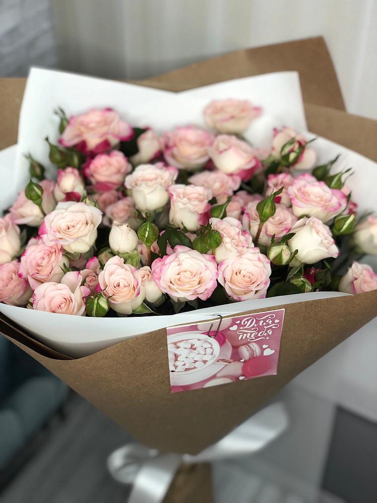 Букет цветов из: Розы в Павловскую слободу