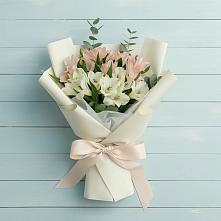 Букет цветов из:  Альстромерии #REPLACE_PRED# Павловскую слободу