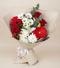 Букет цветов из:  Розы, Хризантемы, Герберы и Лилии в Павловскую слободу