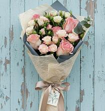 Букет цветов из:  Розы в Павловскую слободу